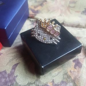 Hello kitty ring
